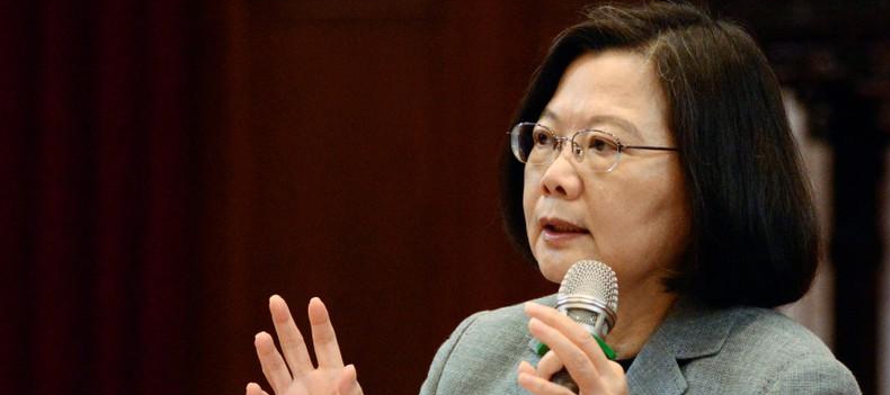 La presidenta de Taiwán, Tsai Ing-wen, pidió el sábado apoyo internacional...