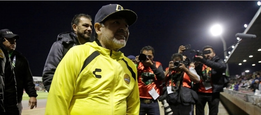 Maradona regresó el viernes a México para incorporarse a Dorados tras recuperarse de...