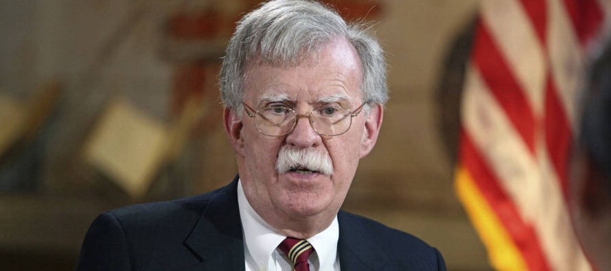 Bolton es la mente que está detrás de la crisis de los dos presidentes de Venezuela,...