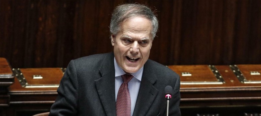 El canciller Enzo Moavero Milanesi dijo ante el Parlamento que el gobierno quiere “nuevas...