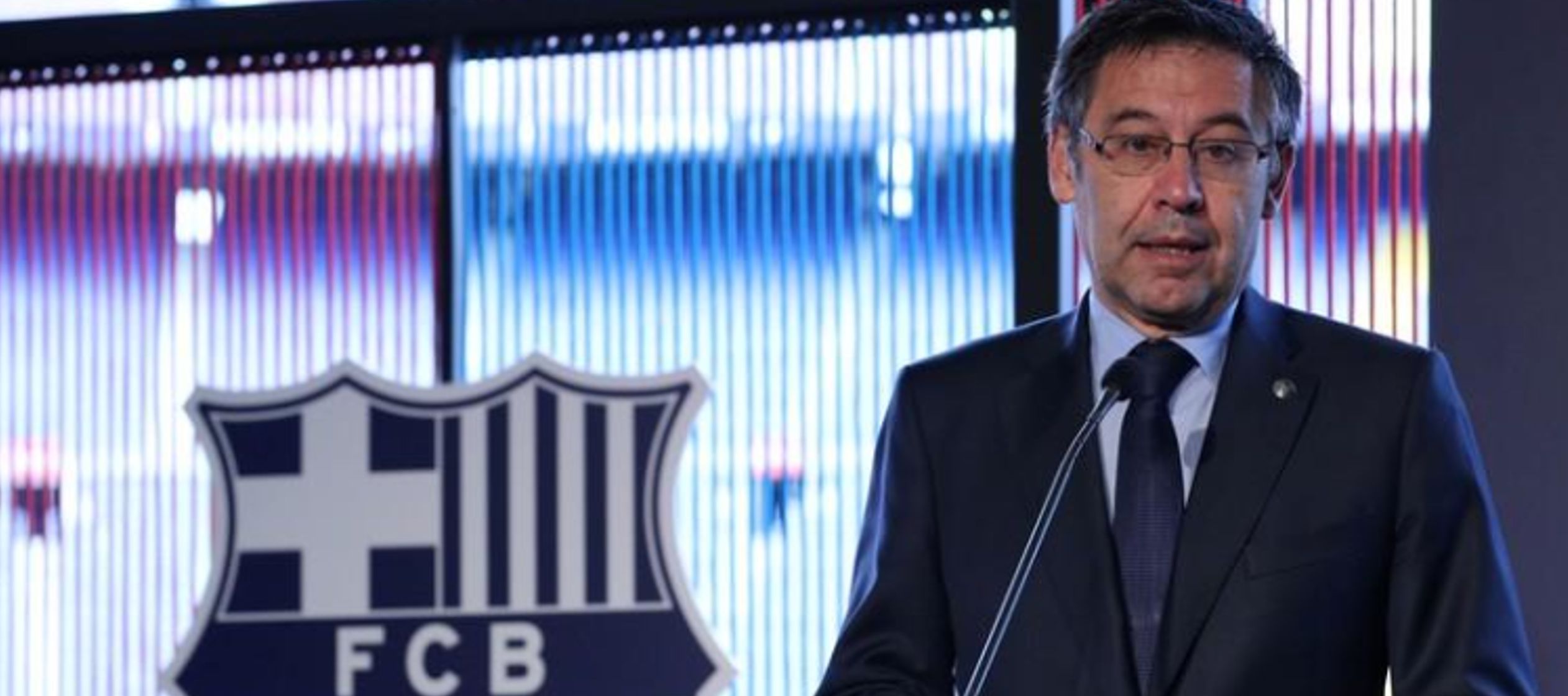 El presidente de Barcelona, Josep Maria Bartomeu, sugirió el martes que la liga...