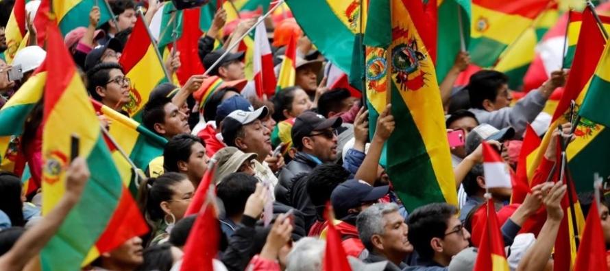 Una cadena de hechos explica el deterioro de la imagen de Evo Morales y los episodios que llevan a...