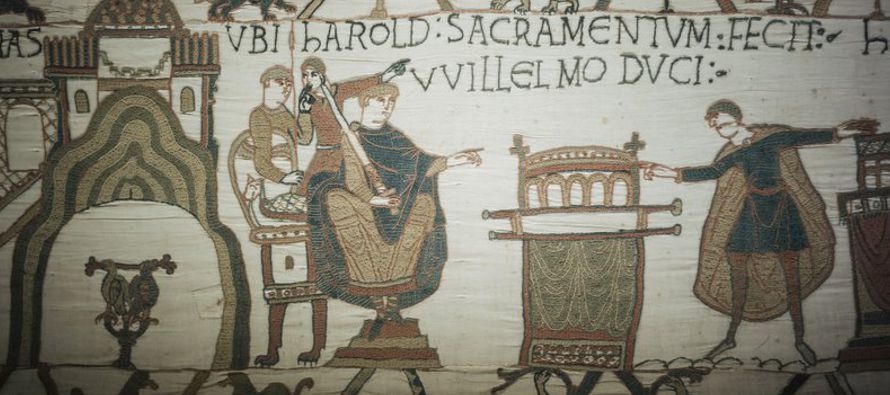 El Tapiz de Bayeux, que se cree es del siglo XI, detalla los sucesos hasta la conquista de...