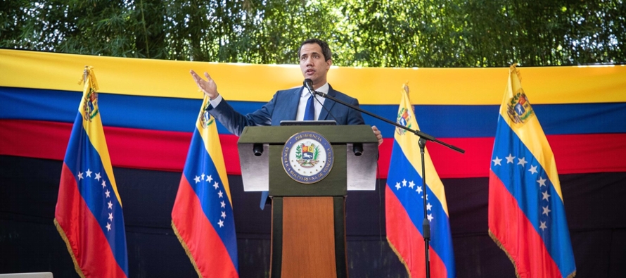 Los adversarios de Nicolás Maduro deben ahora recomponer el tablero si no quieren que se...