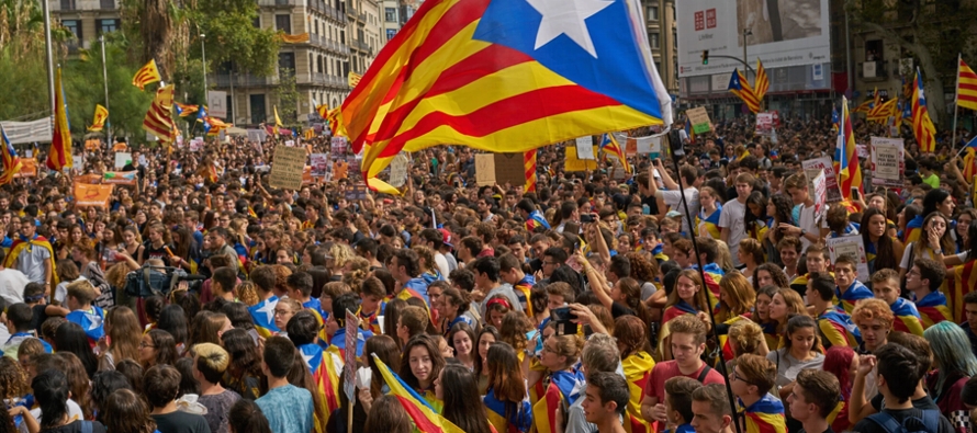 Unos 150,000 separatistas catalanes marcharon en Barcelona el domingo con la idea de reavivar el...