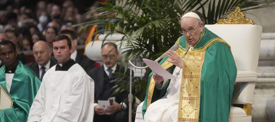 El papa Francisco condenó el domingo las “sirenas del populismo” y pidió...