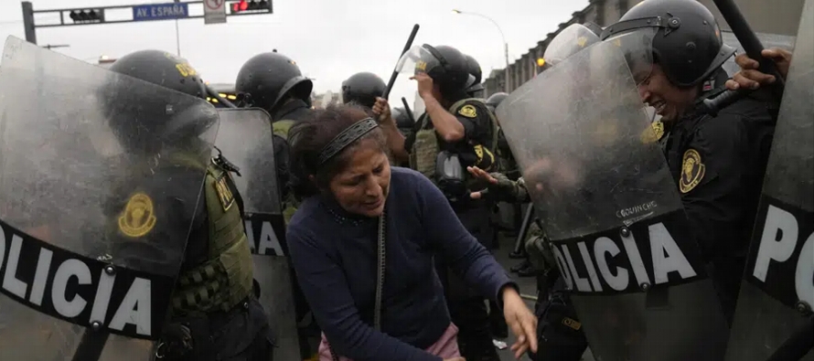 Video no corresponde a protestas en Perú, se grabó en Marruecos.