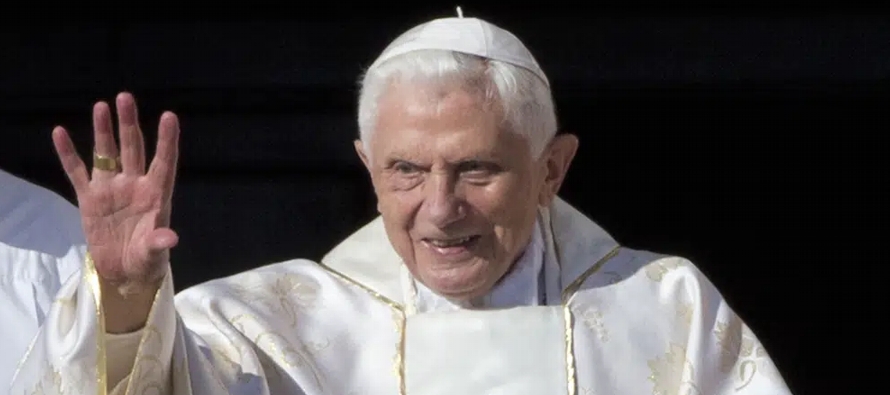 El portavoz del Vaticano, Matteo Bruni, dijo que el papa Francisco, quien el miércoles...