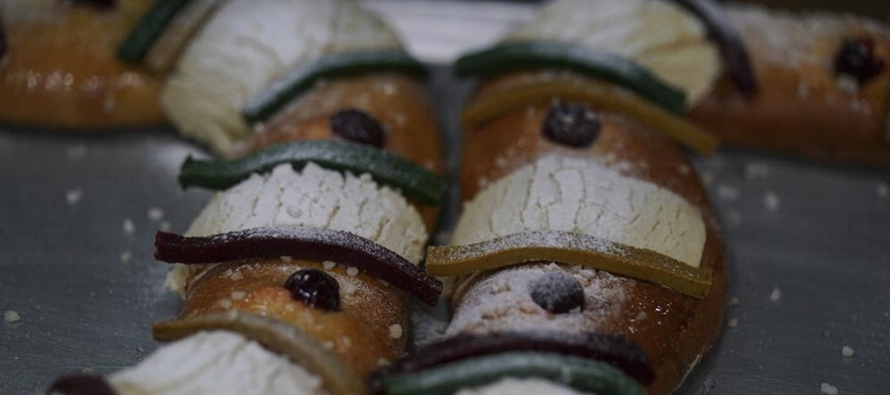 La Rosca de Reyes tuvo sus orígenes en Francia y España en el siglo XIV y...
