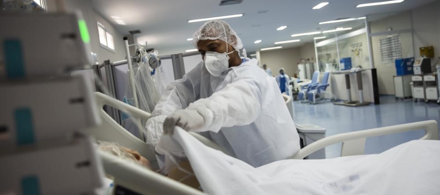 De los hospitalizados en el estado de Río de Janeiro, el 88% no ha completado su...
