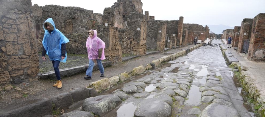 En estos días, Pompeya está renaciendo gracias a tecnología innovadora bajo el...