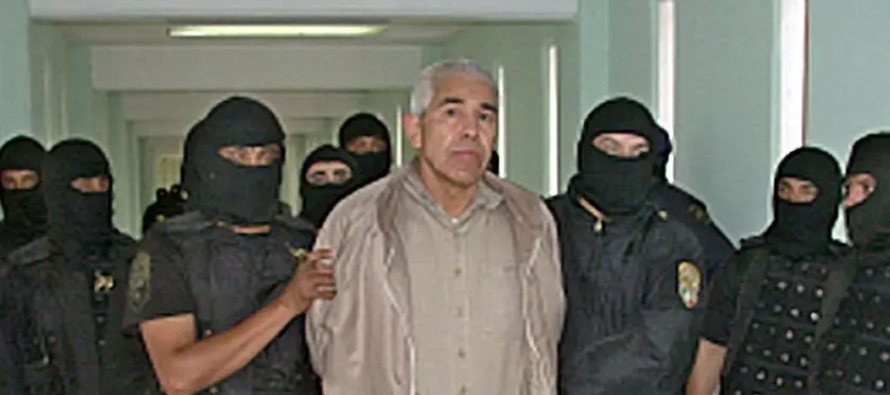 Estados Unidos había estado buscando la extradición de Caro Quintero al momento de su...