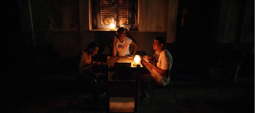 Desde este lunes, La Habana está sufriendo apagones programados por distritos de cuatro...
