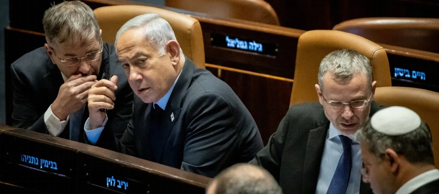 La coalición del primer ministro, Benjamin Netanyahu, aprobó una norma que...