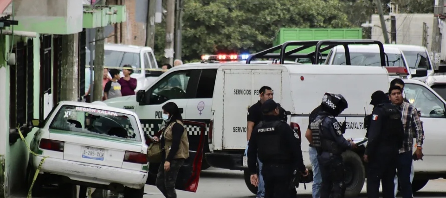 En México continúan las intimidaciones, sobre todo en zonas de alta criminalidad en...