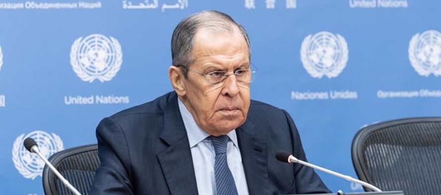 Lavrov ha informado a Estados Unidos, Reino Unido y Francia (tres potencias nucleares) que Rusia...