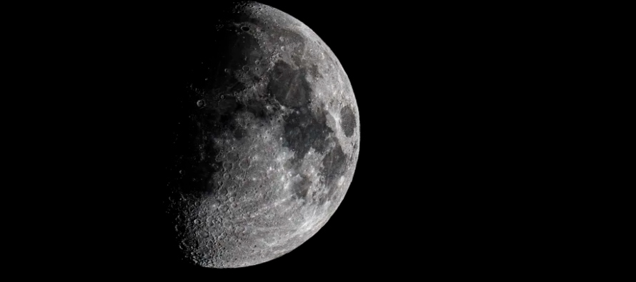 “Entre noviembre y diciembre se lanzó una expedición de prueba a la Luna, antes...
