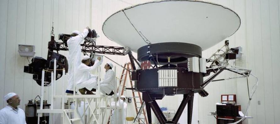 La orden tardó más de 18 horas en llegar a la Voyager 2 --que se encuentra a...