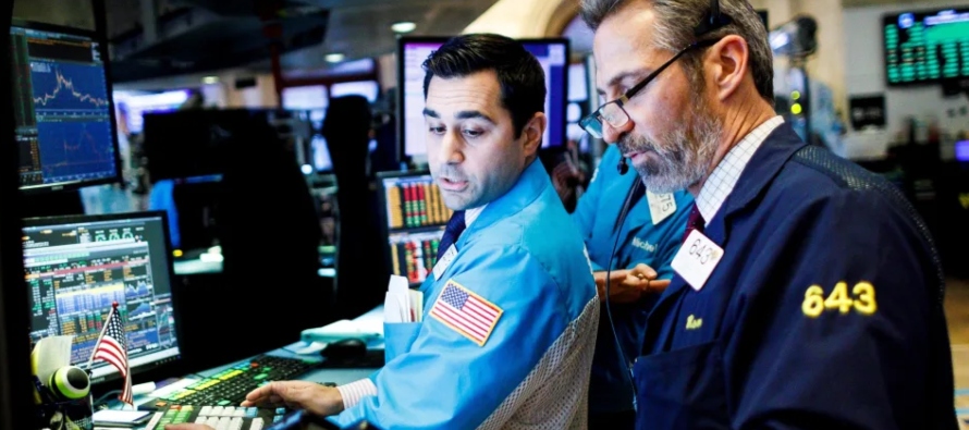 Hoy, Wall Street recuperó el pulso y todos los sectores registraron ganancias, con la...