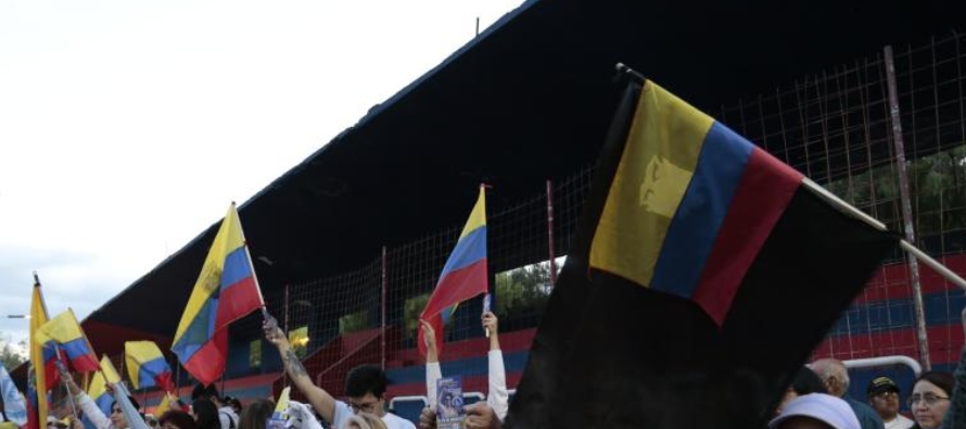 Los exgobernantes señalan que desde el partido oficialista de Venezuela y autoridades...