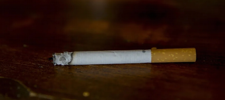 El estudio encontró que, en promedio, los adolescentes que comenzaron a fumar a los 14...