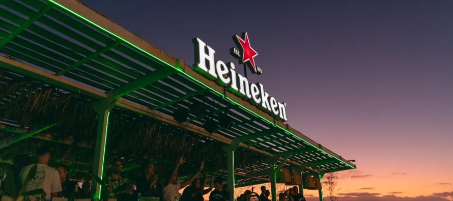 Heineken, la famosa empresa cervecera con sede en Ámsterdam, anunció oficialmente su...