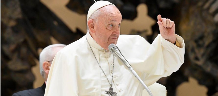 El Papa explicó que, cuando Catalina tenía cuatro años, una grave epidemia de...