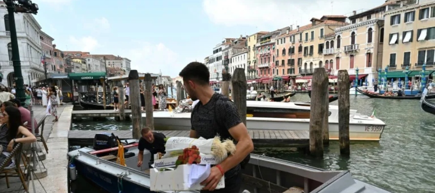 Venecia, una ciudad insular fundada en el siglo V y convertida en una gran potencia marítima...