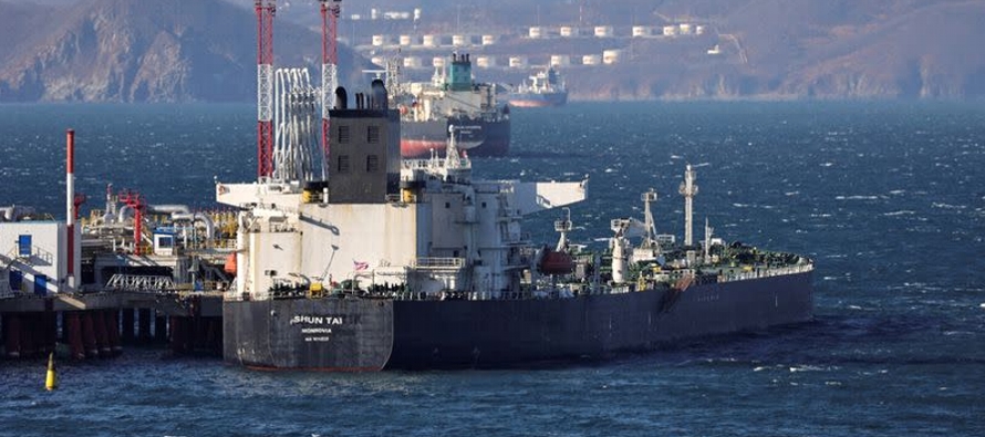 Rusia, el mayor exportador marítimo de diésel del mundo, prohibió los...