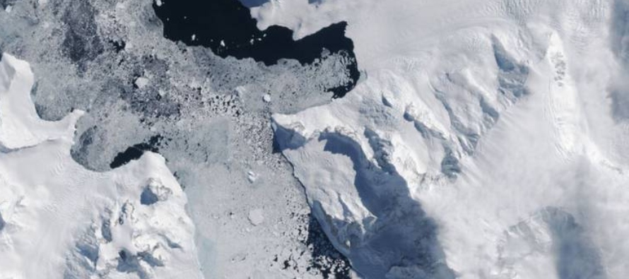 Los investigadores afirman que otros glaciares de la Península Antártica pueden ser...