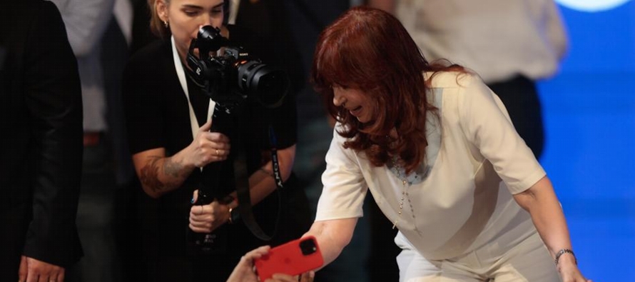 Cristina Fernández ha protagonizado la primera línea de la política argentina...