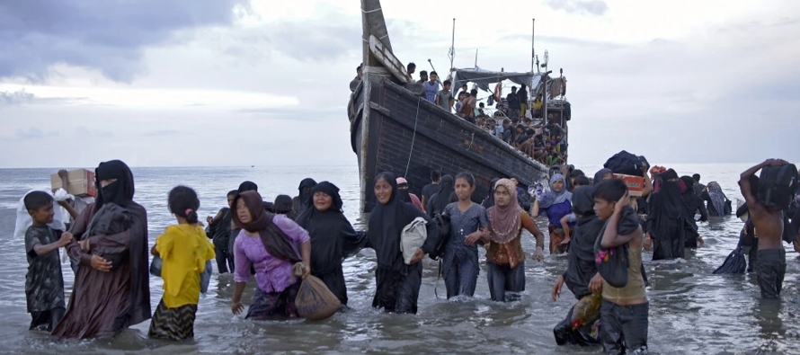 Son los botes más recientes en llegar a Aceh, la mayoría llenos de refugiados rohinya...