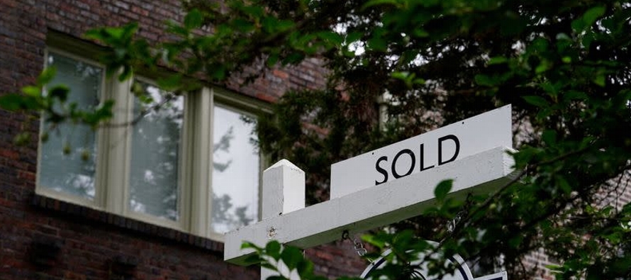 El índice que mide los contratos de compra de viviendas existentes se situó en 71,6...
