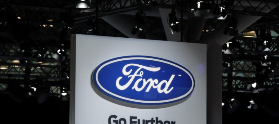 Ford relacionó las cifras del último trimestre por un cargo contable de unos 1,700...