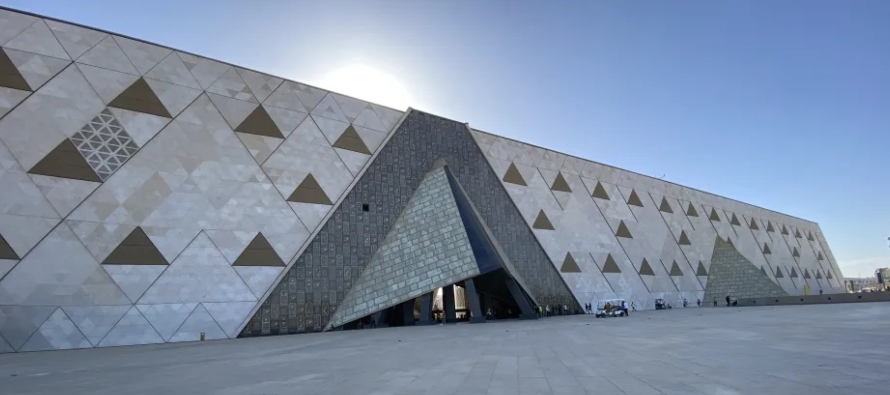 La construcción del nuevo museo arqueológico comenzó en 2002 y aunque su...