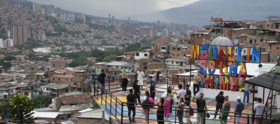A finales de la década de 1980 y principios de 1990, Medellín fue la ciudad...