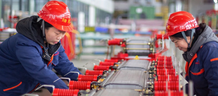 Los datos de manufactura e inversión en China mejoraron en los dos primeros meses del...