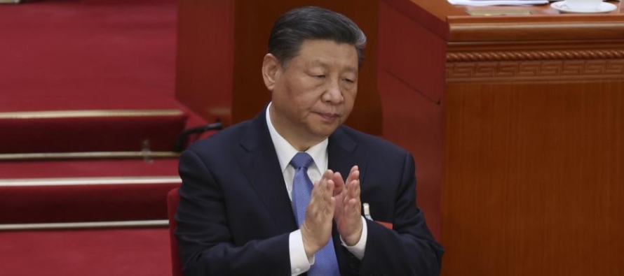 Xi Jinping ordenó al banco central chino que volviera a comprar bonos del Tesoro, según medio