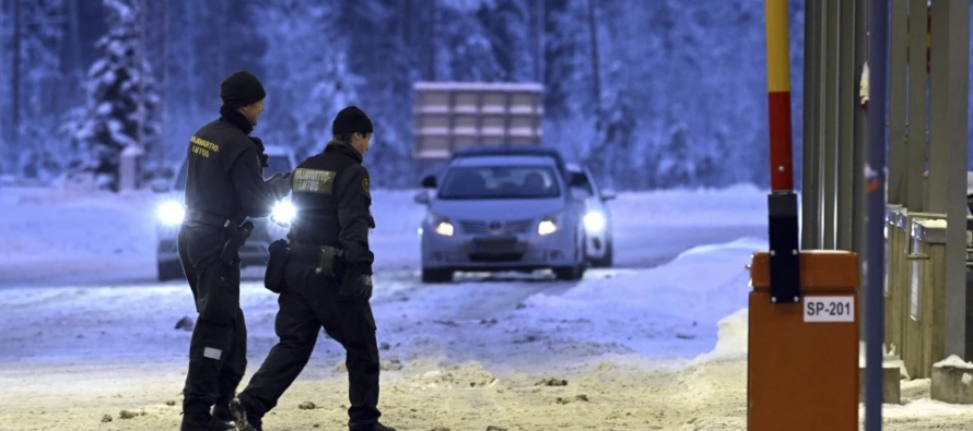“Las autoridades finlandesas la ven como una situación a largo plazo”, dijo la...
