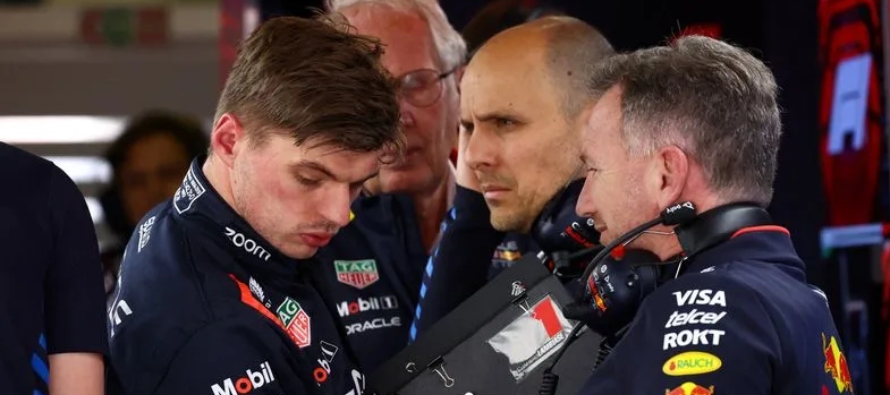 Mientras que el tricampeón del mundo Max Verstappen tiene un contrato con Red Bull hasta...