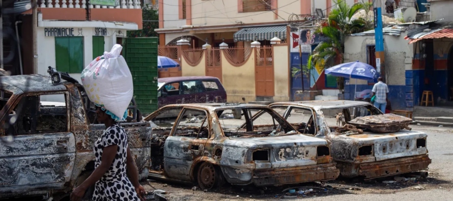 La mayor parte de crímenes se contabilizaron en la capital, Puerto Príncipe, y en...
