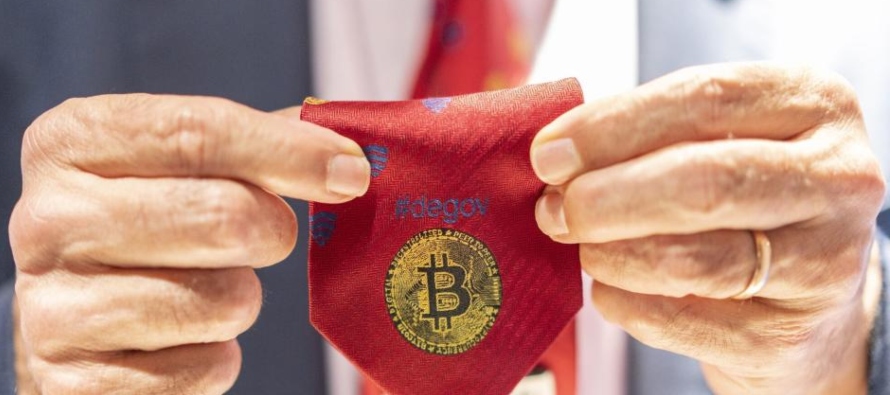 El alza de las comisiones de transacciones de bitcoines compensó pérdidas durante “halving”