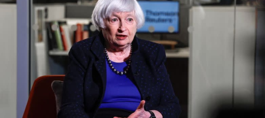 Yellen dice la intervención cambiaria es aceptable sólo en situaciones excepcionales