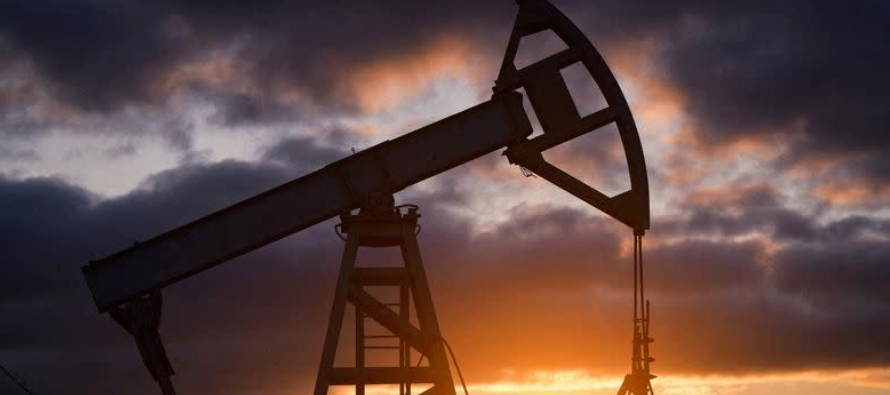 Aseguradoras occidentales dicen que límite de precio al petróleo ruso no funciona