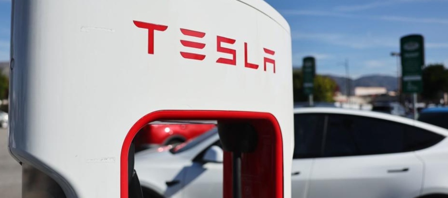 Siguen los despidos en Tesla; ahora elimina a mayoría de su equipo de estaciones de carga rápida