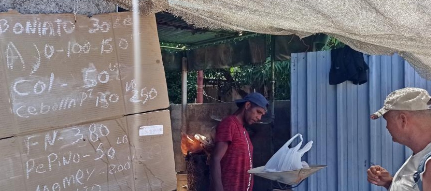 Depreciación e inflación tumban el poder adquisitivo del empleo estatal en Cuba