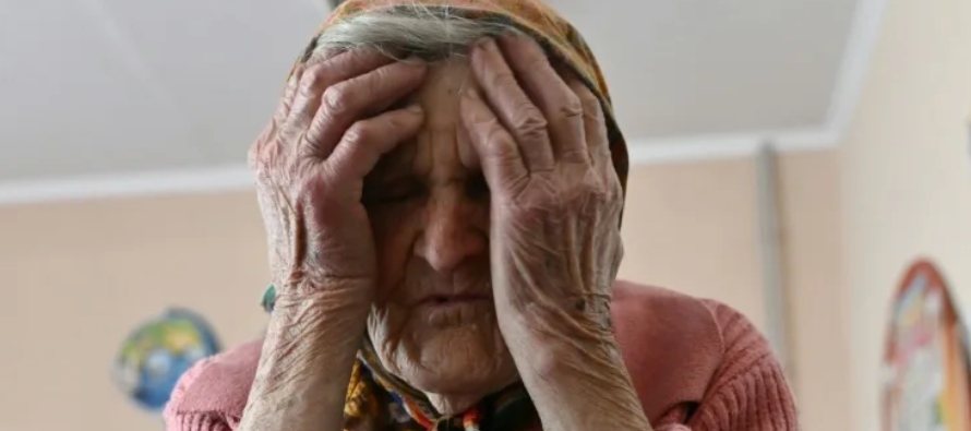 "Caminé y caminé", cuenta una ucraniana de 97 años, que huyó sola de su pueblo