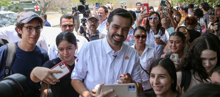 Álvarez Máynez ratifica que no declinará en favor de Xóchitl Gálvez en elección en México