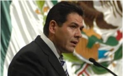 Armando Paredes hizo también propuestas en materia de combate al contrabando y la...