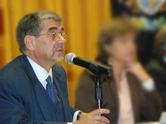 El director de la Facultad de Economía de la UNAM, Roberto Escalante, aseguró que en...